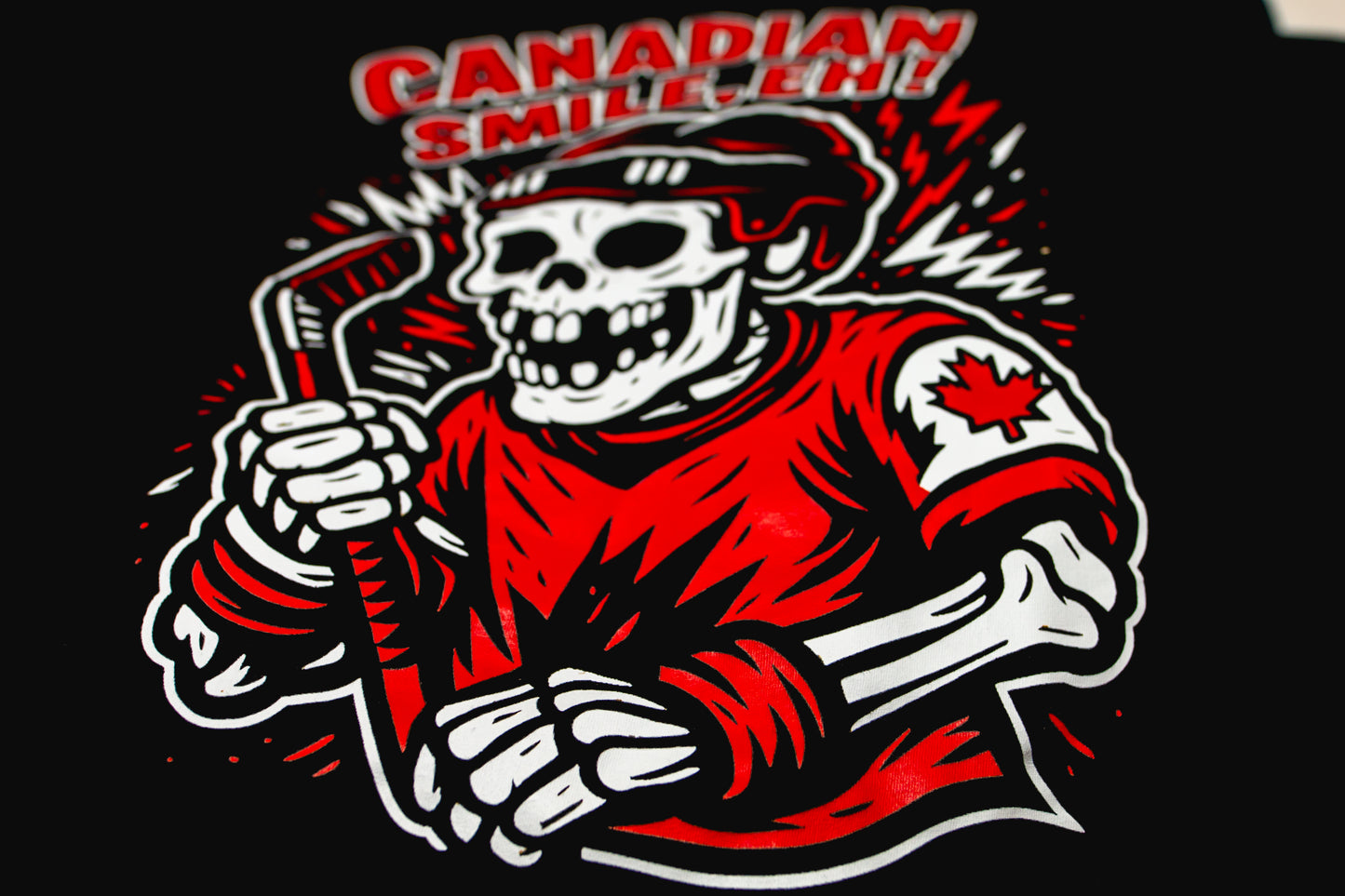 CANADIAN SMILE, EH ! TEE